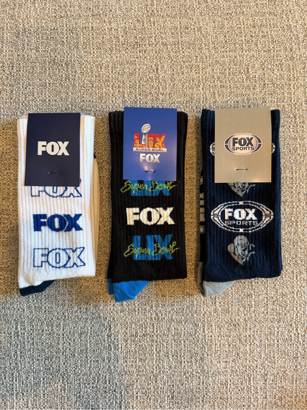 Fox Sports Super Bowl Men’s Crew Socks 3-Pack — White, Black, Navy NWT
